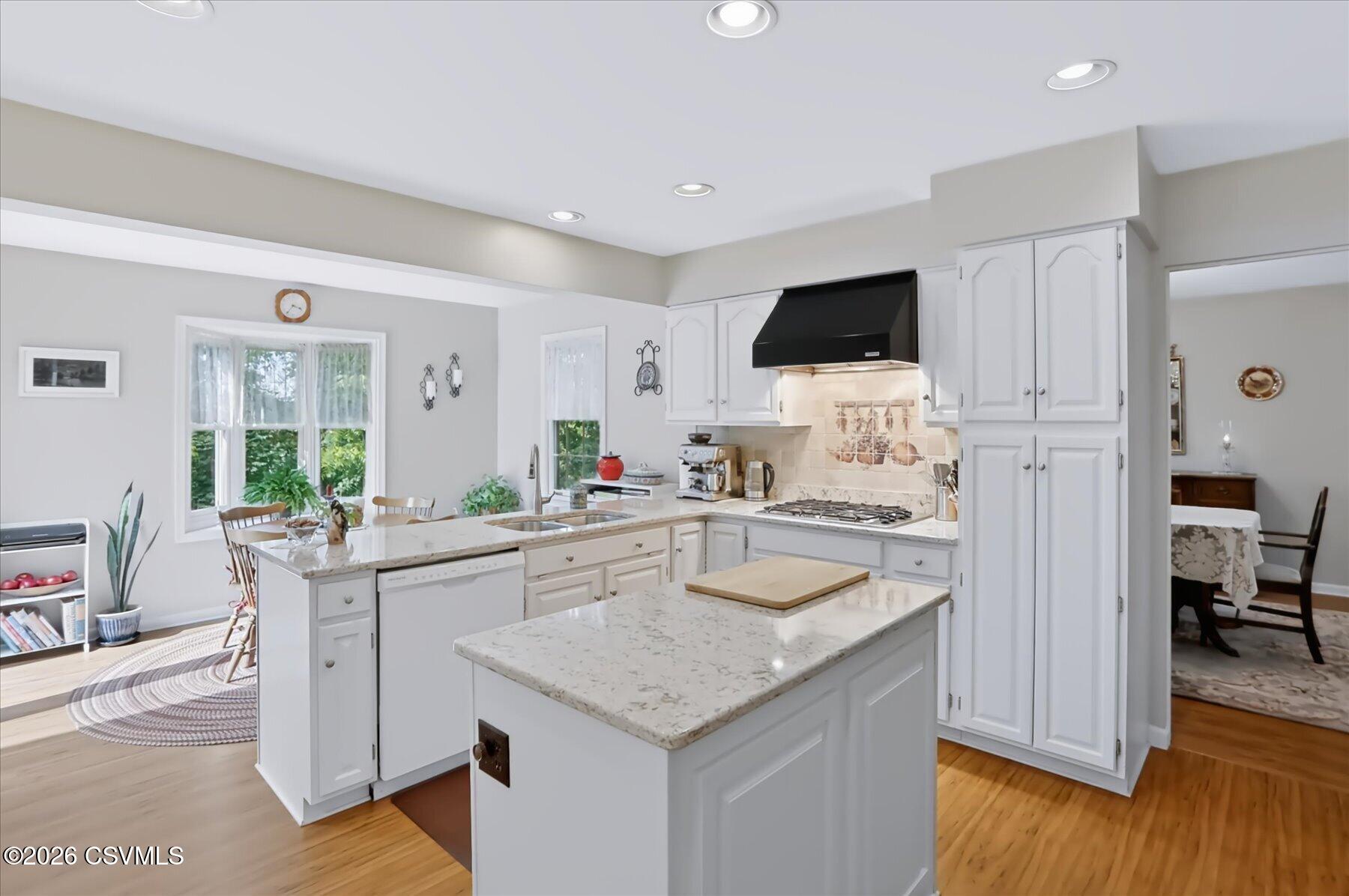 340 BETH ELLEN Drive
