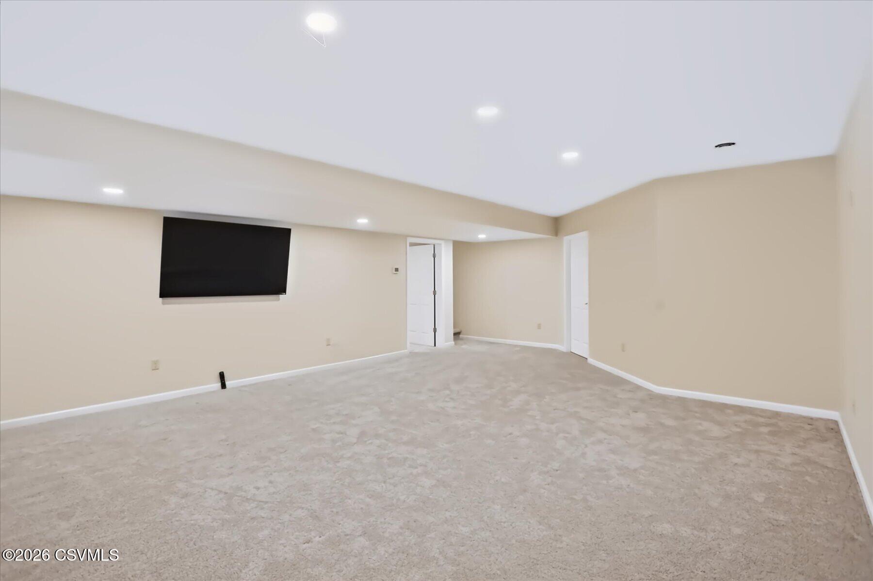 115 VICTORIA Lane
