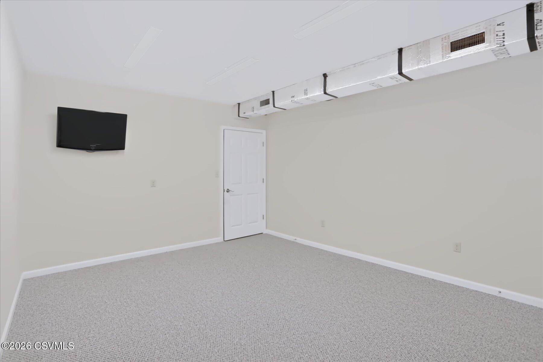 115 VICTORIA Lane