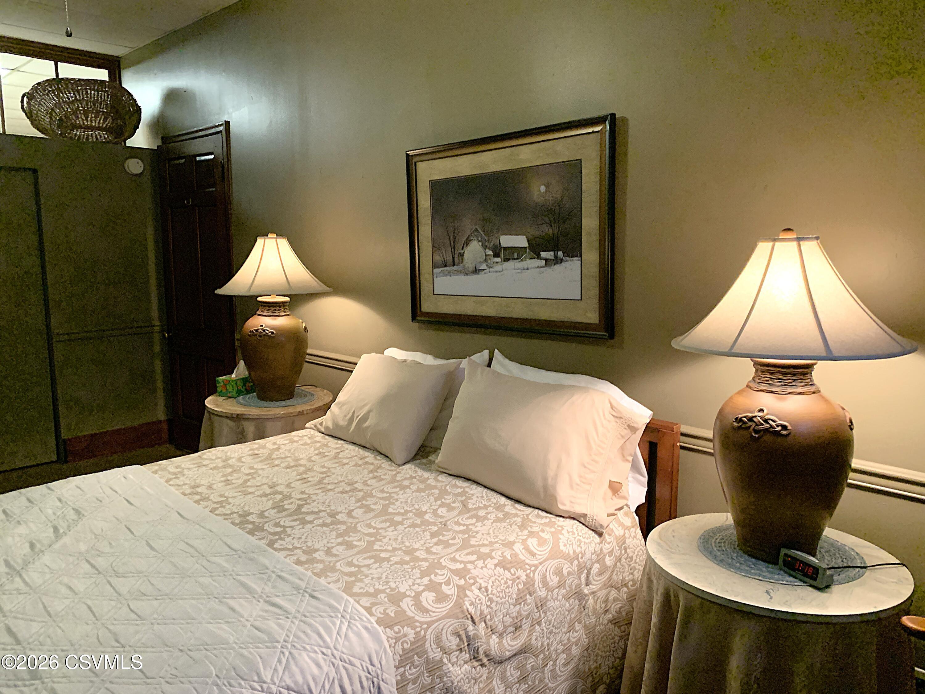 233-235 MARKET Street