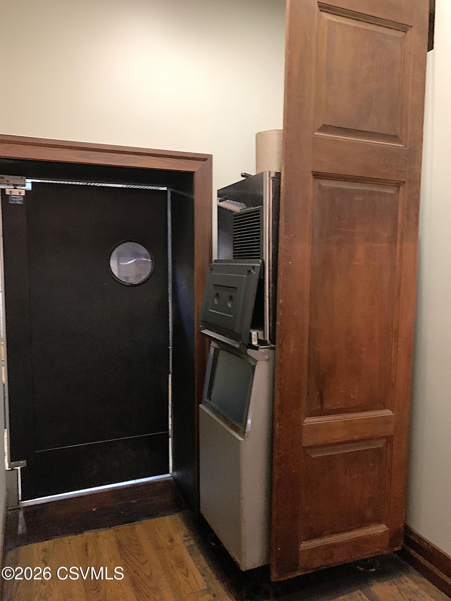 233-235 MARKET Street