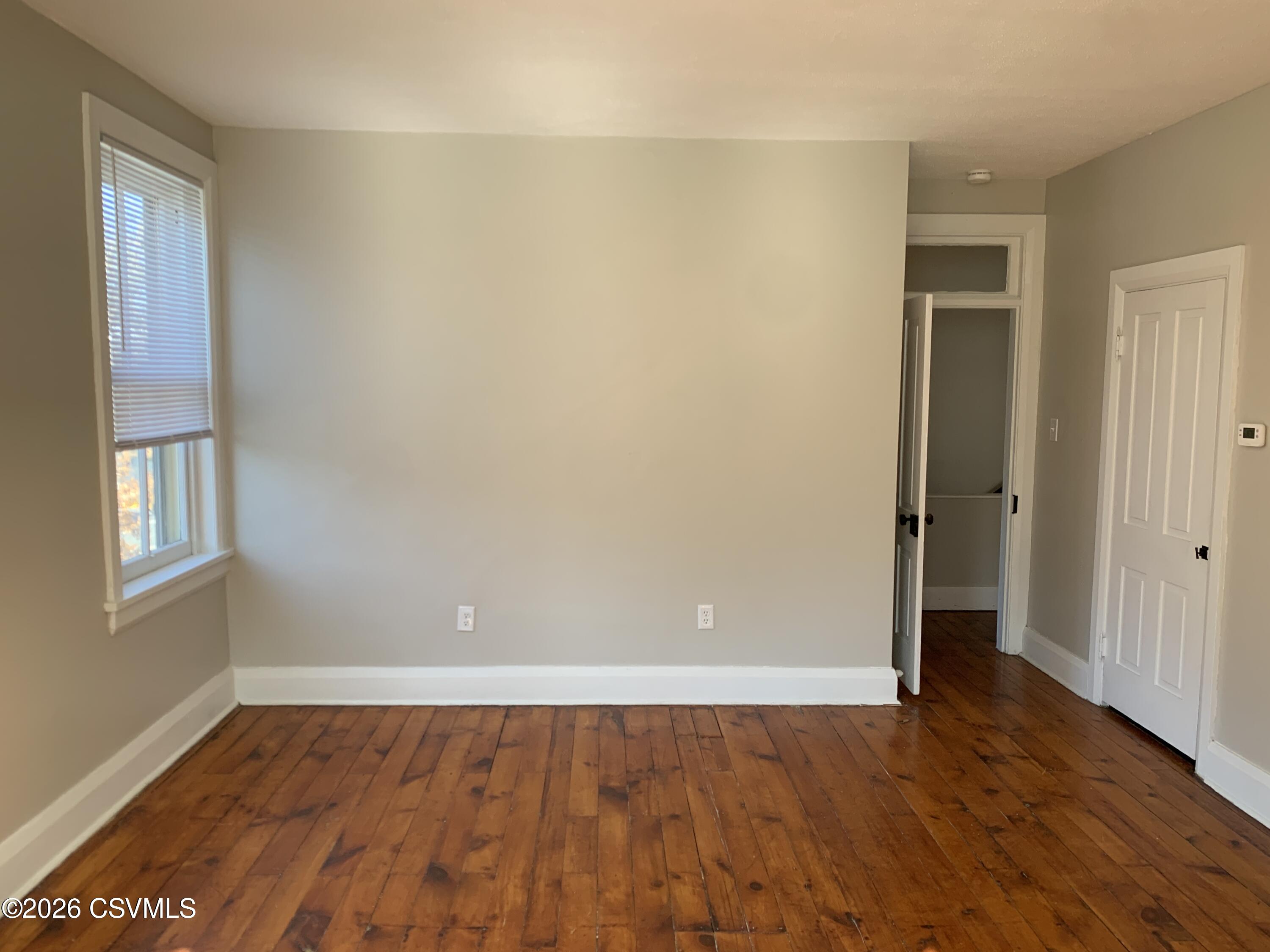 52 N 4TH Street