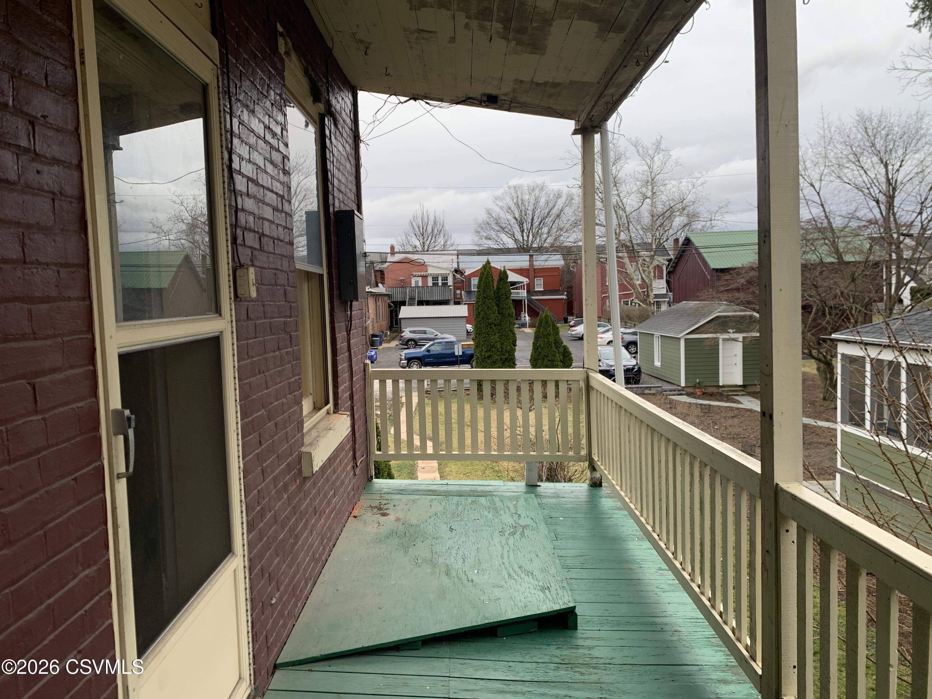 52 N 4TH Street