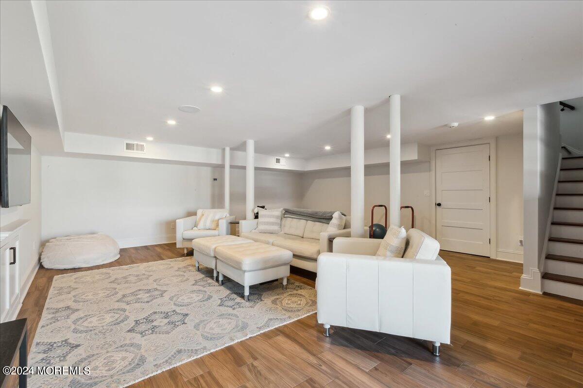 102 Inlet Terrace