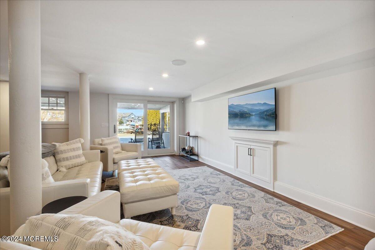 102 Inlet Terrace