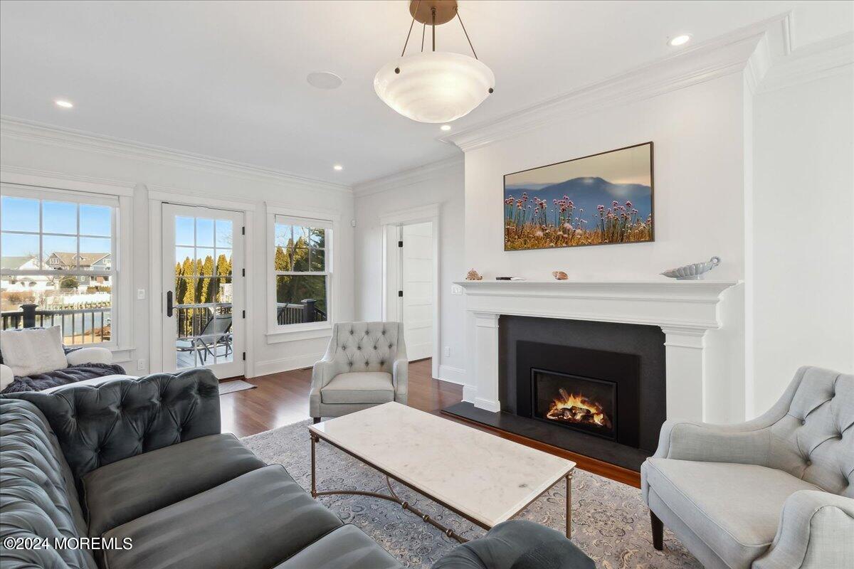 102 Inlet Terrace