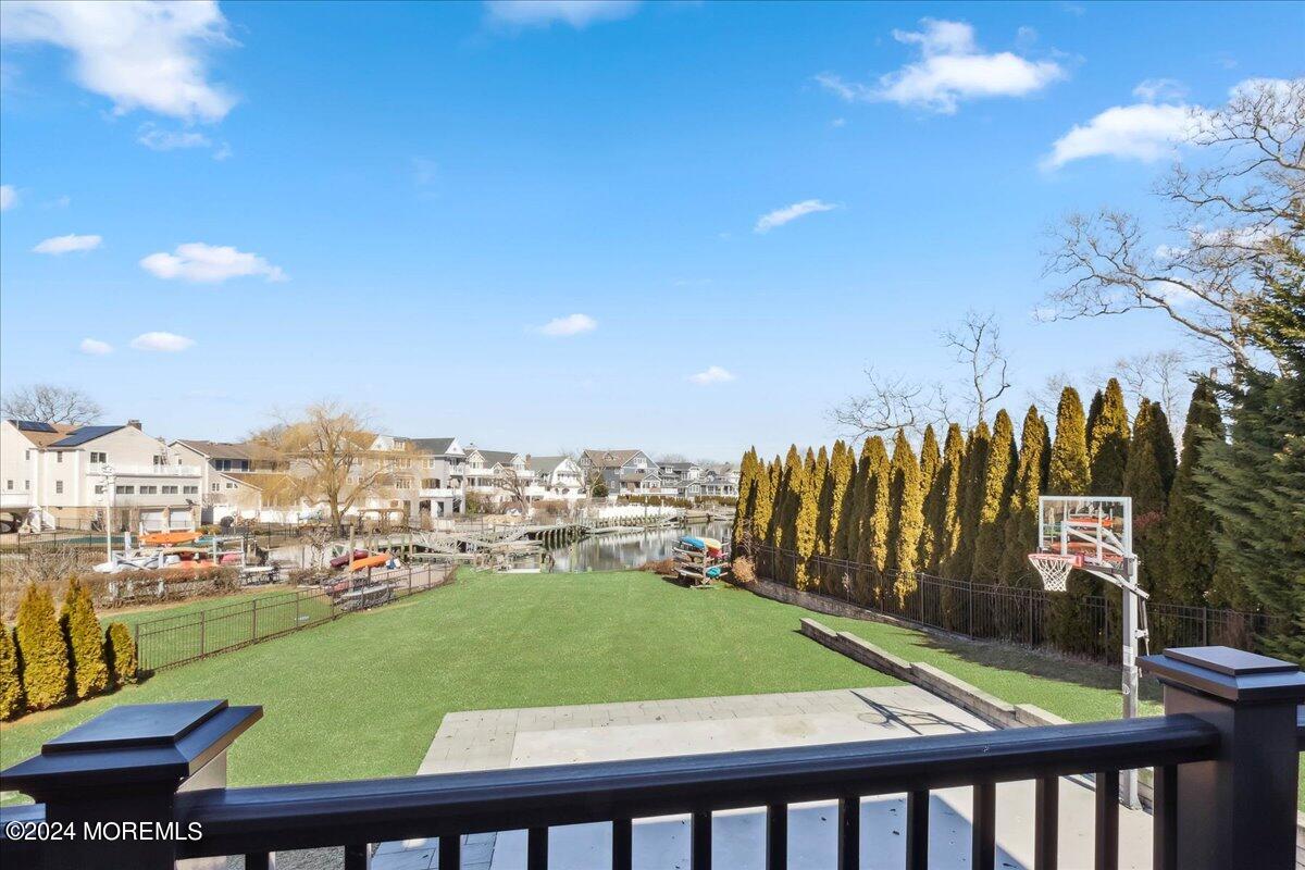 102 Inlet Terrace