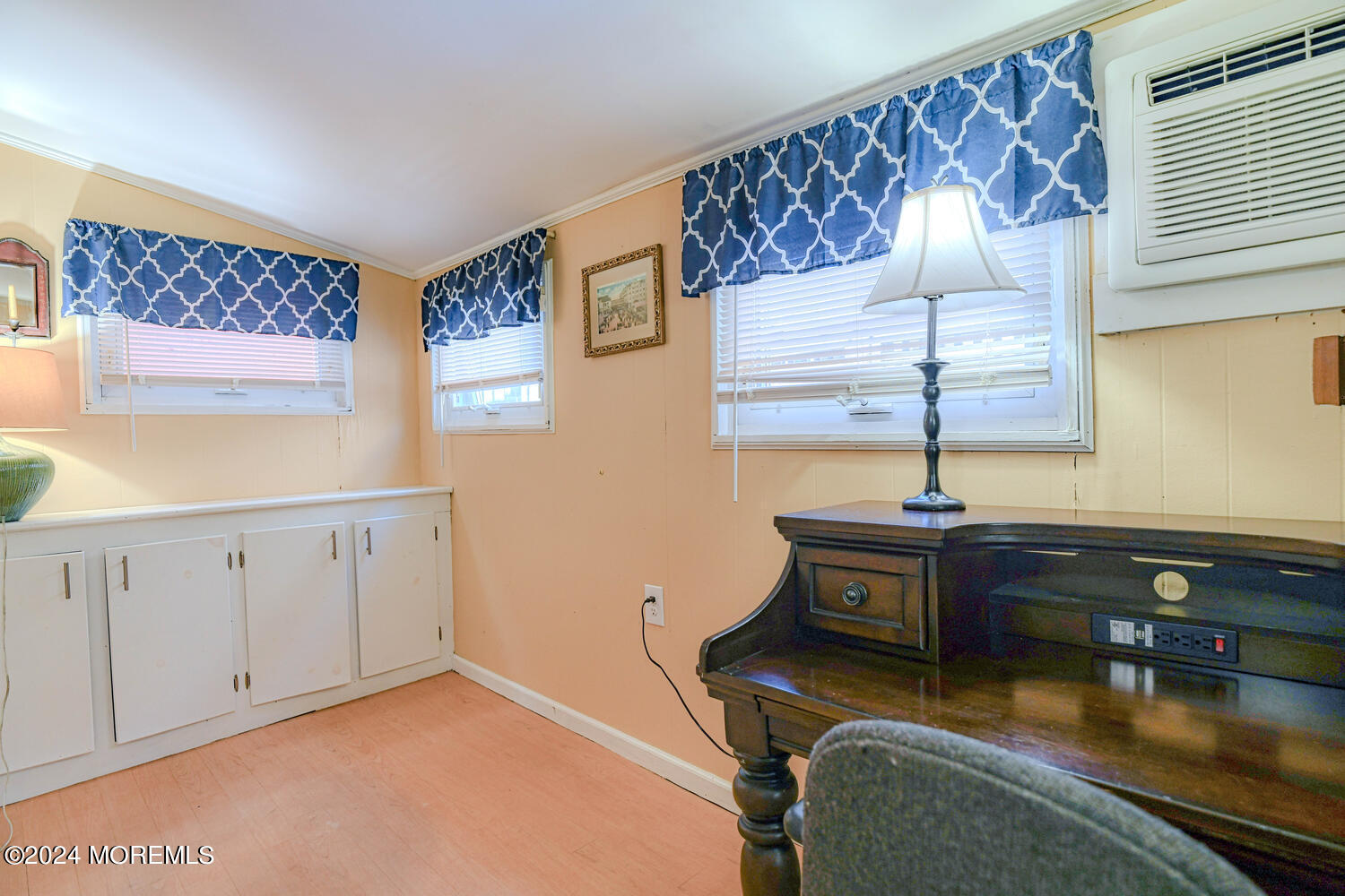 21 Embury Avenue