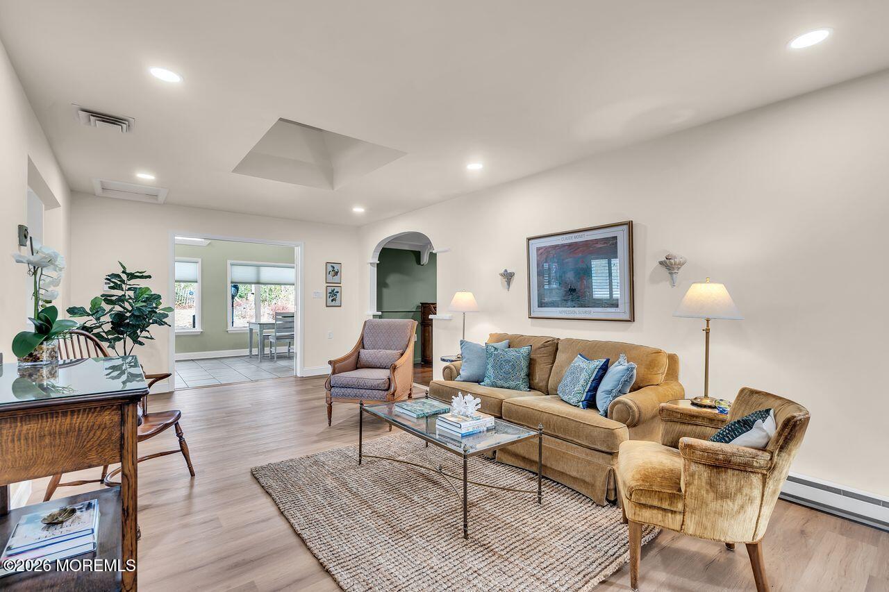 100 Baser Lane