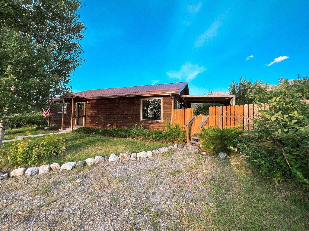 2480 E River Road
