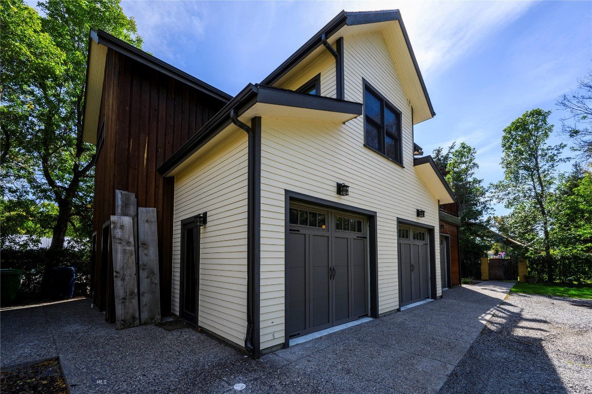 406 E Olive Street