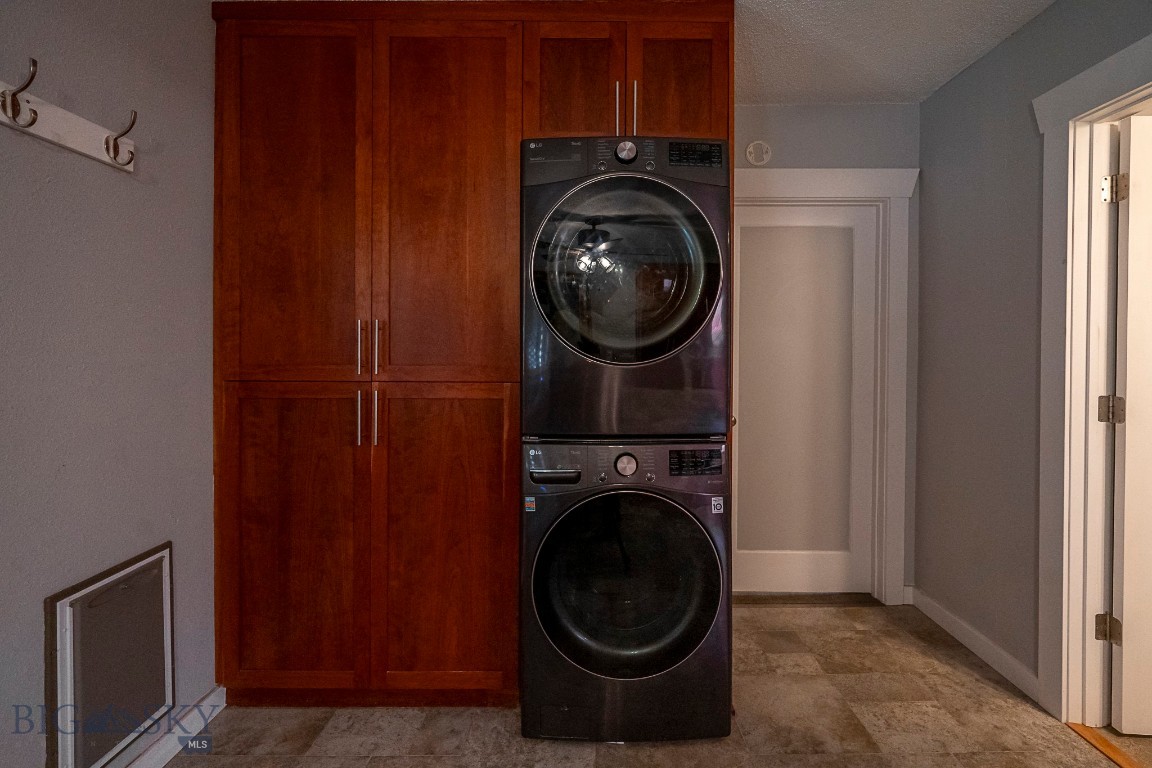 408 S 13th Street