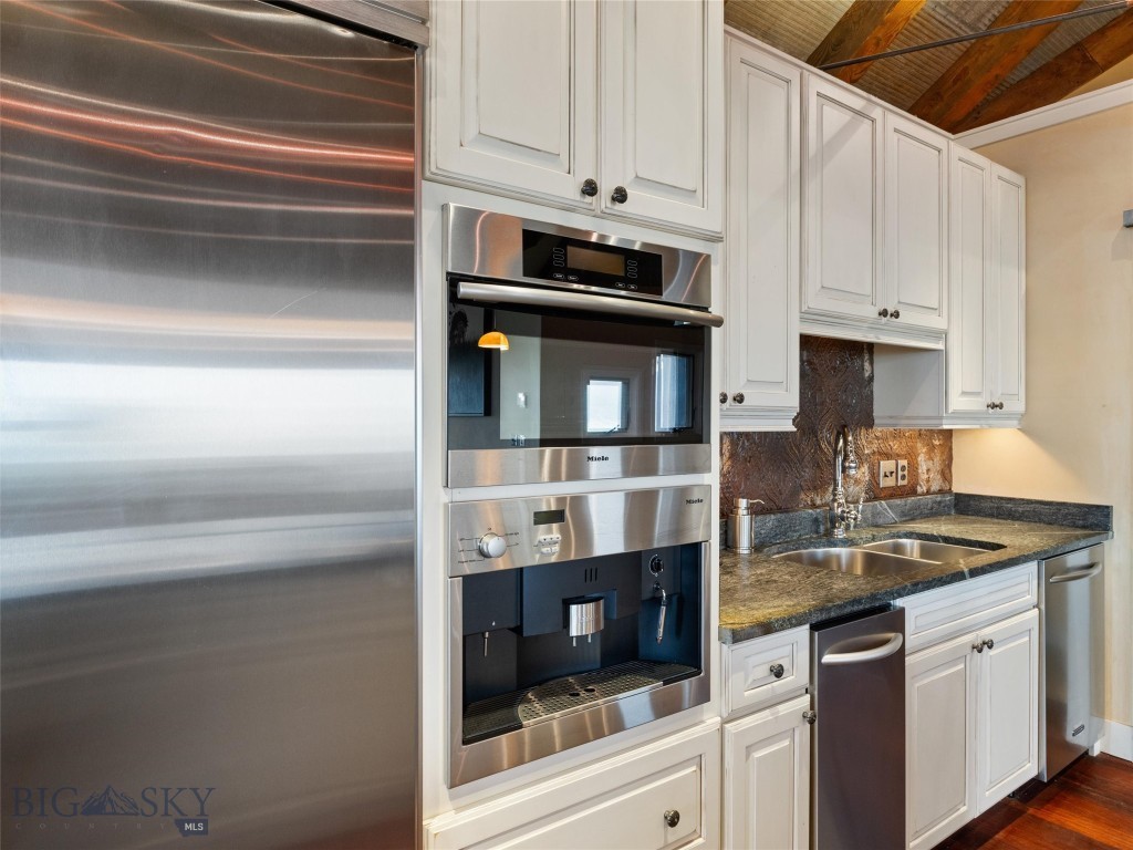 163 Spring Creek Hills