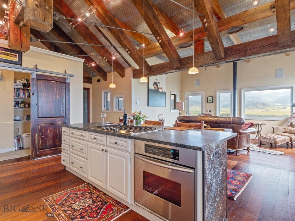 163 Spring Creek Hills