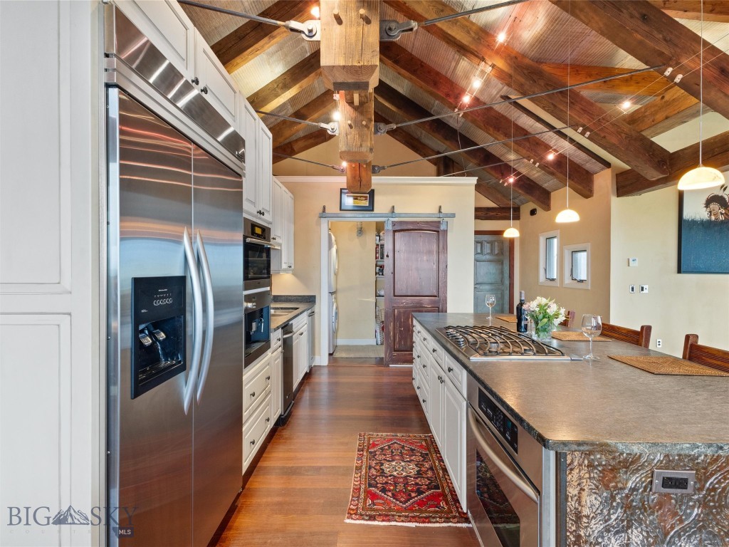 163 Spring Creek Hills