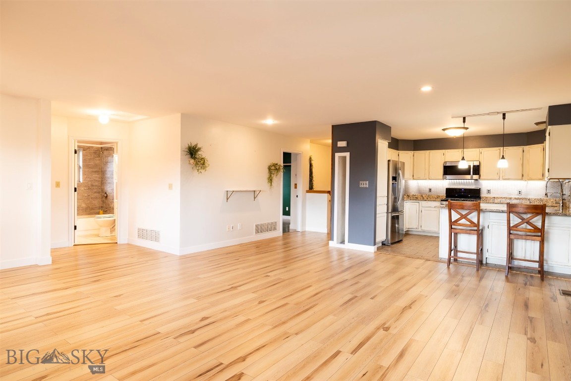 608 Mayfair Drive