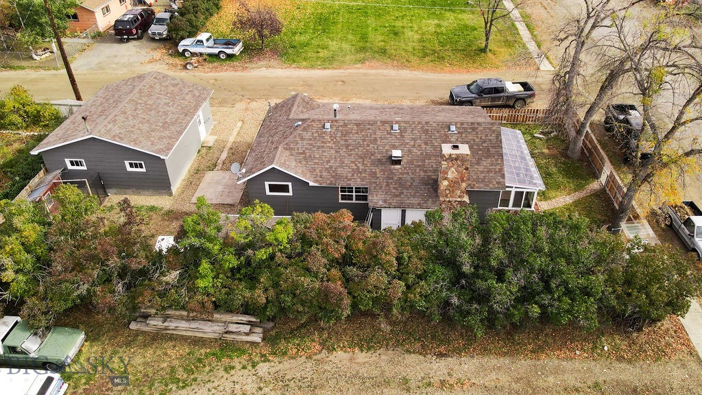 210 W Hamilton