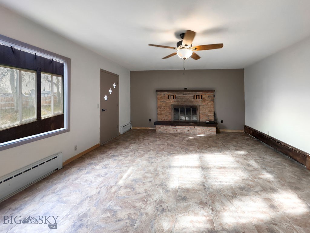 210 W Hamilton