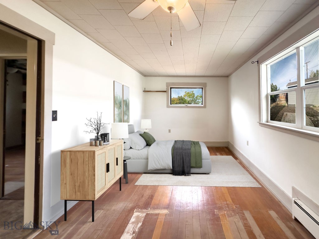 210 W Hamilton