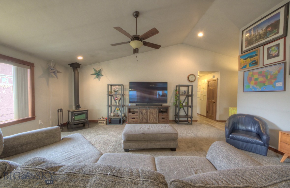 813 Pleiades Place