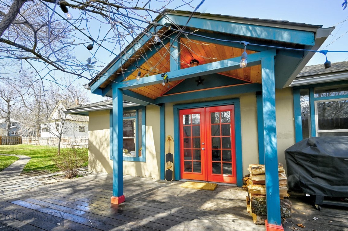 326 N 3rd Street