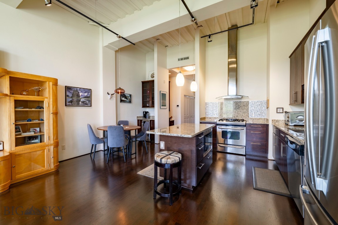 150 Village Crossing Way 3H