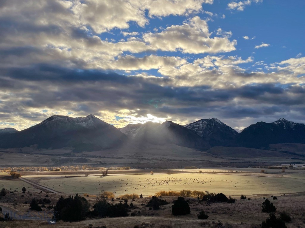 173 Spring Creek Hills Road