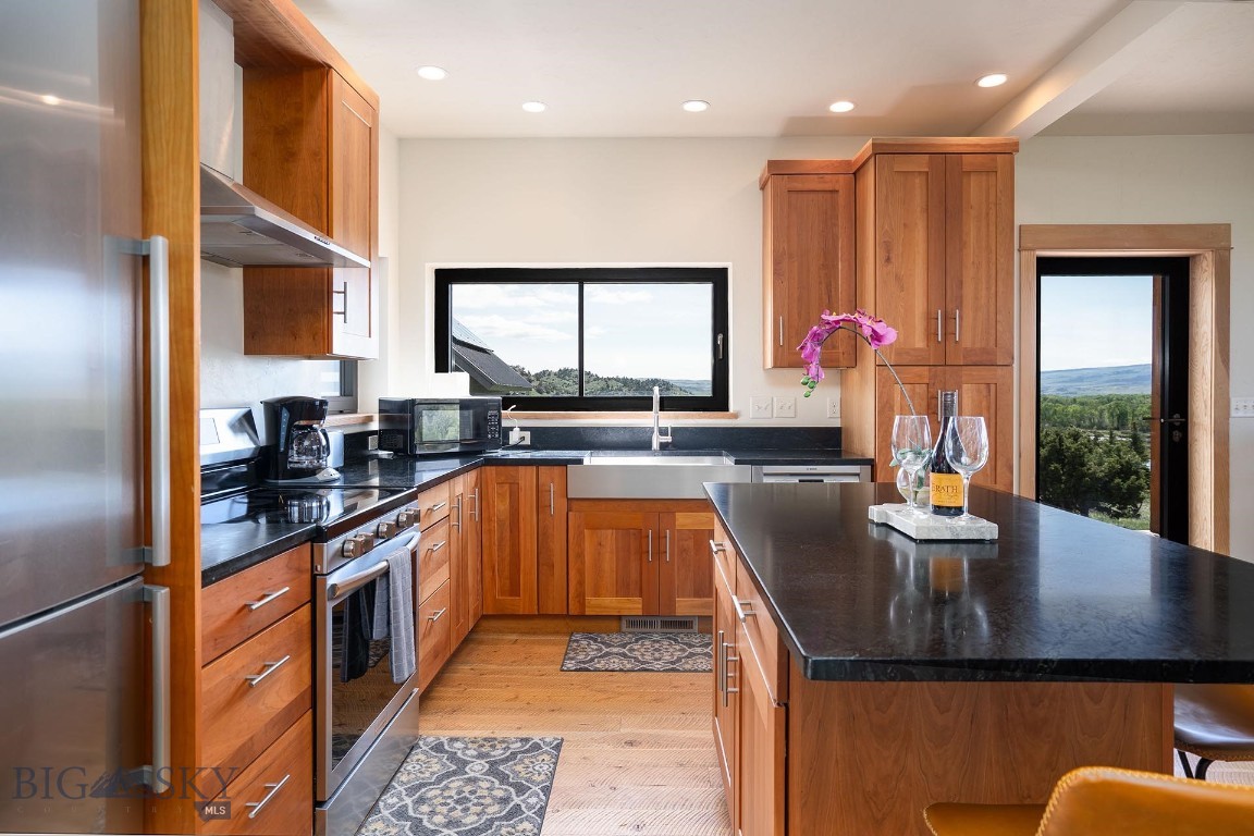 275 Convict Grade Road