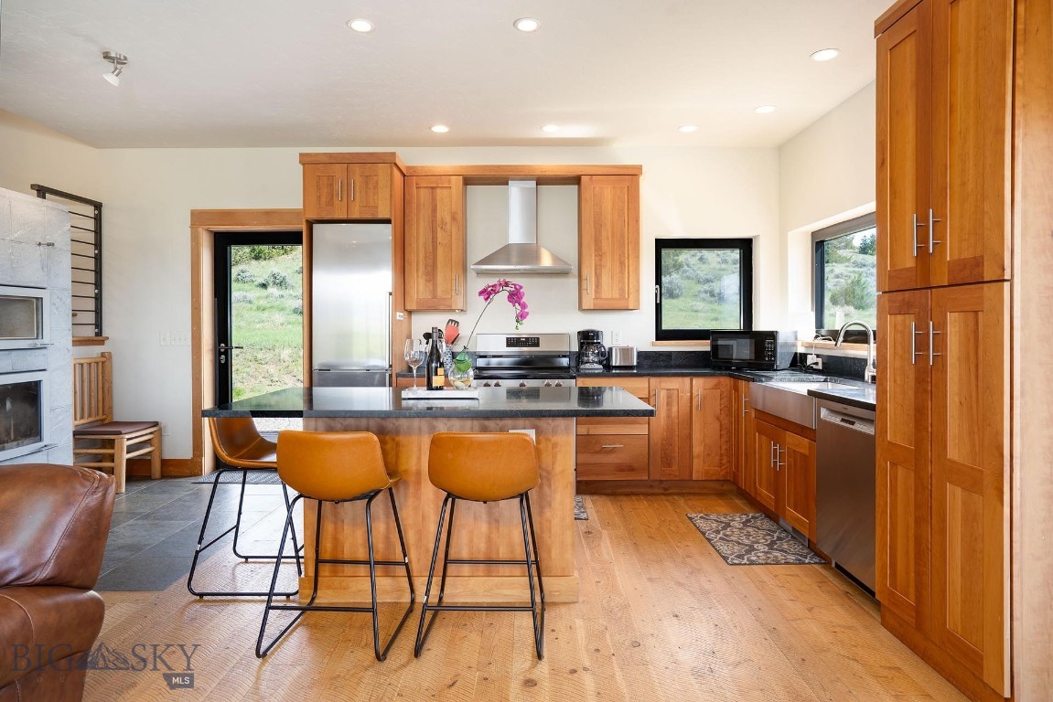 275 Convict Grade Road