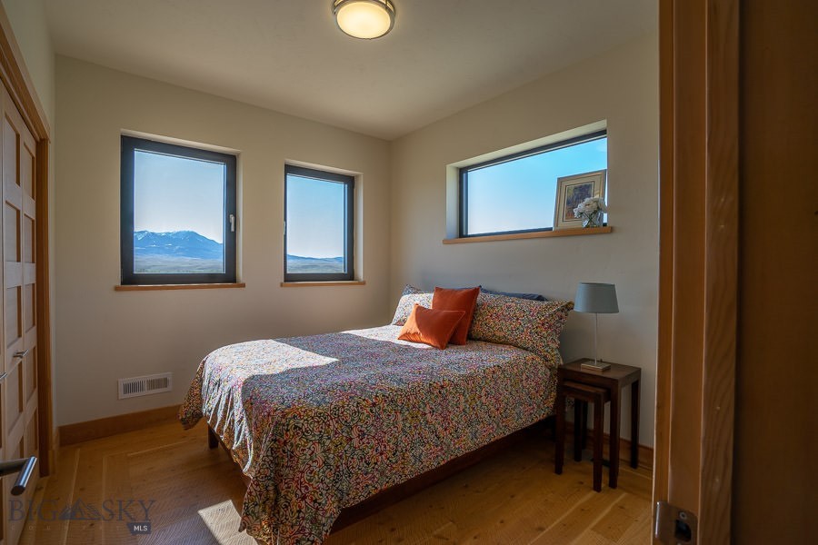 275 Convict Grade Road