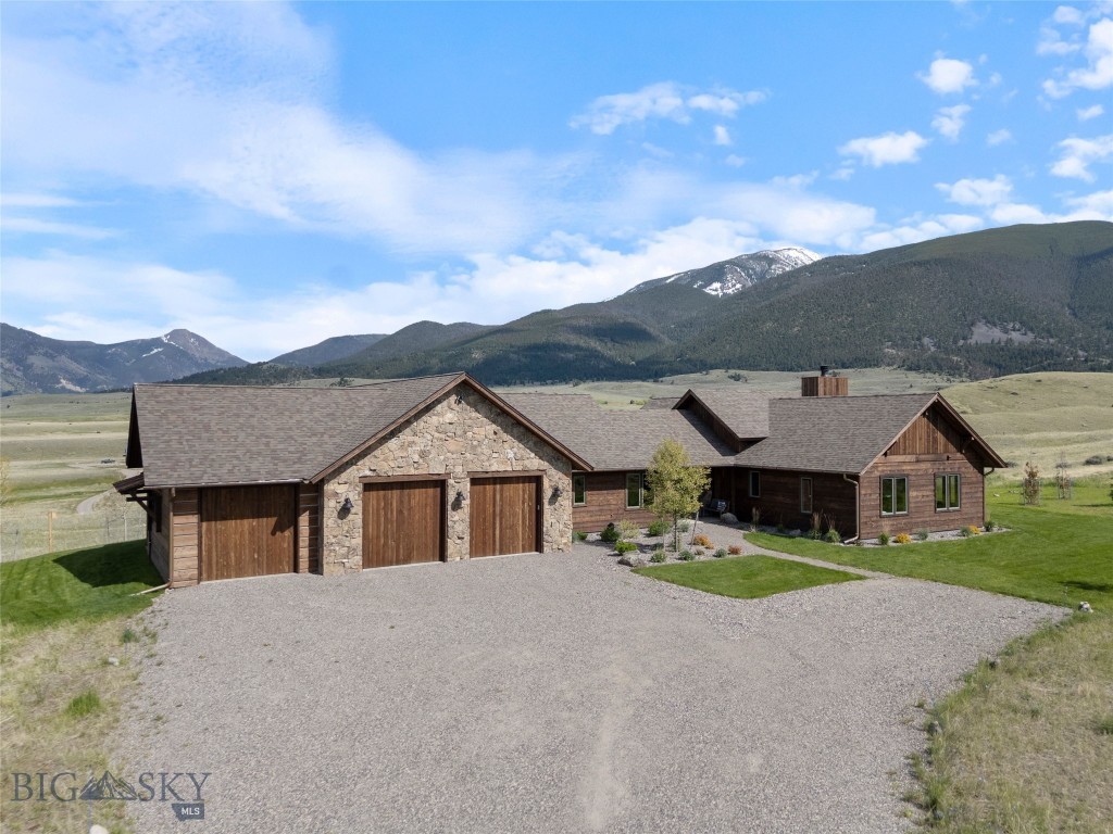 3 Harrier Drive
