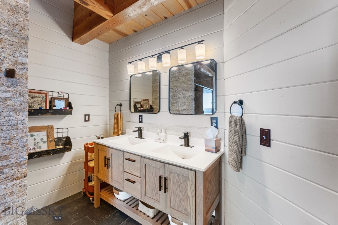 125 Rocky Mountain Meadows