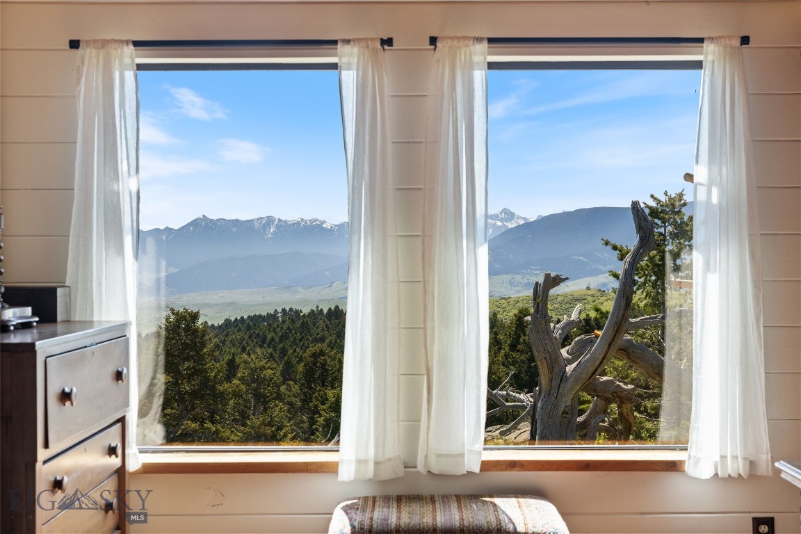 125 Rocky Mountain Meadows