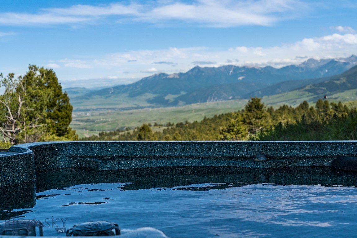 125 Rocky Mountain Meadows