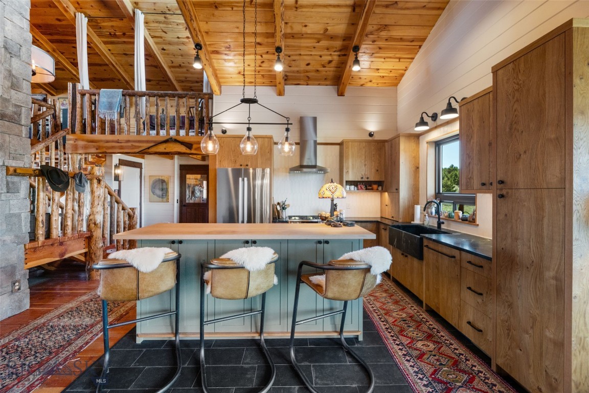 125 Rocky Mountain Meadows