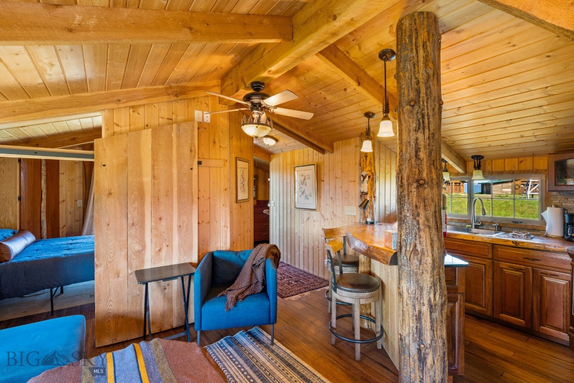 125 Rocky Mountain Meadows