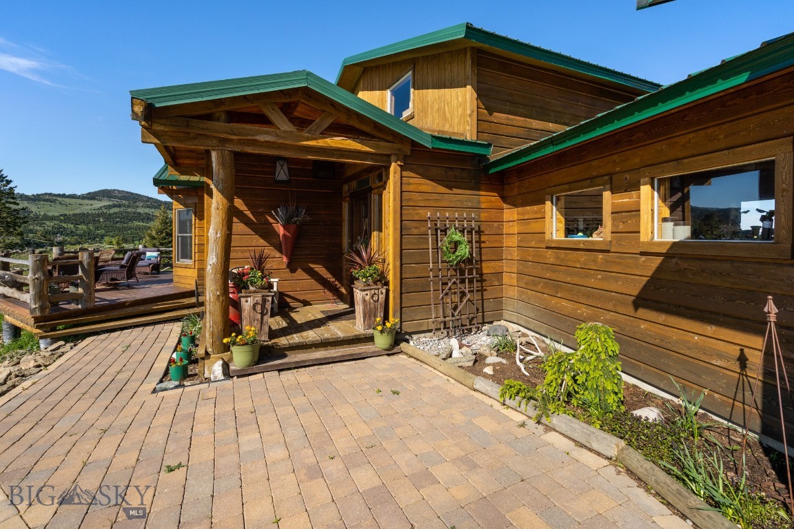 125 Rocky Mountain Meadows