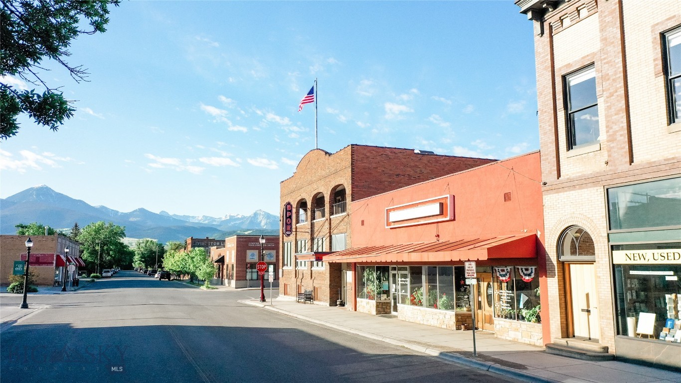 126 S 2nd Street