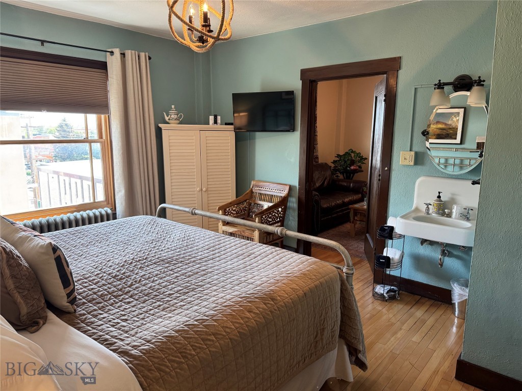 201 W Park Street 410