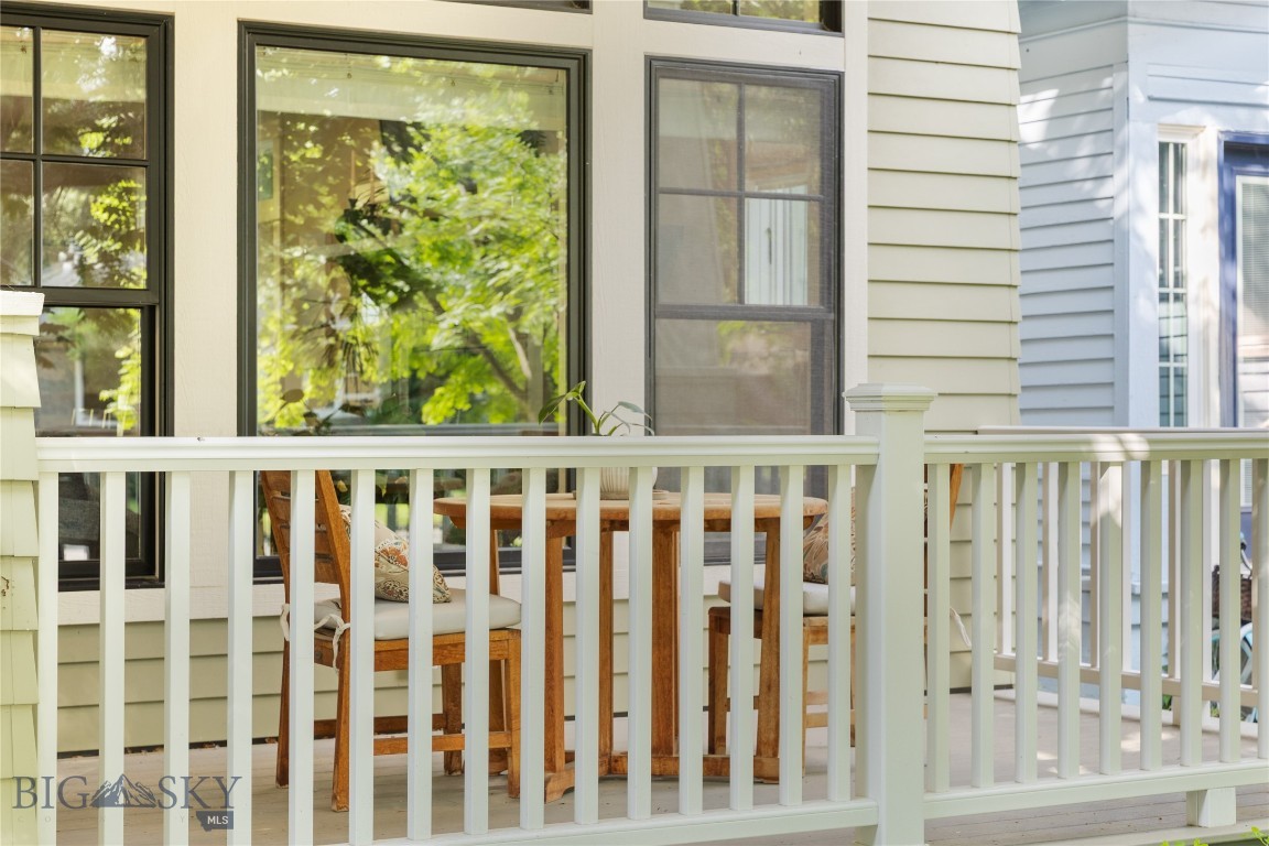 425 S Yellowstone Street