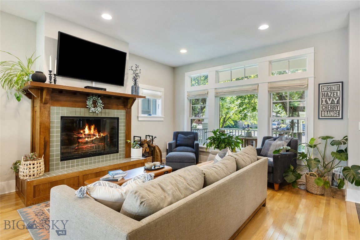 425 S Yellowstone Street