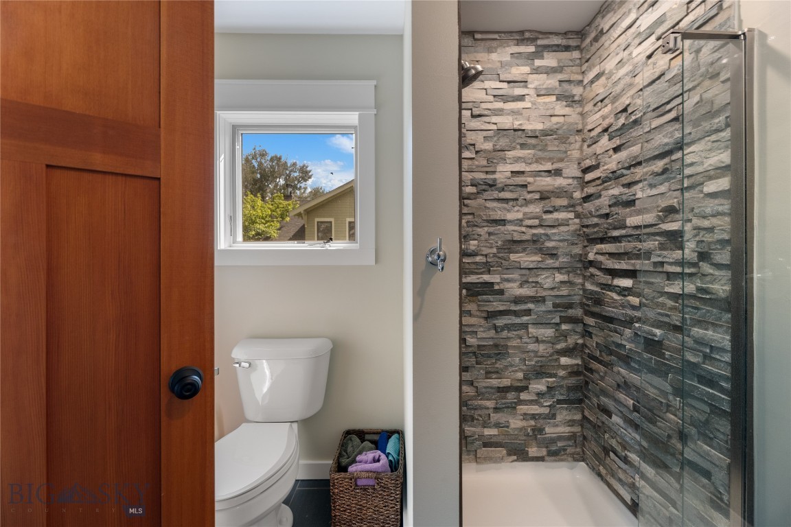 425 S Yellowstone Street