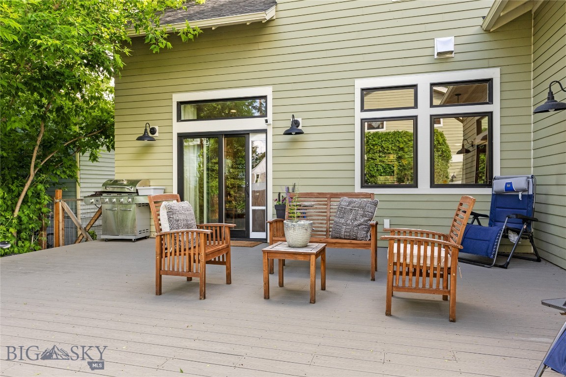 425 S Yellowstone Street