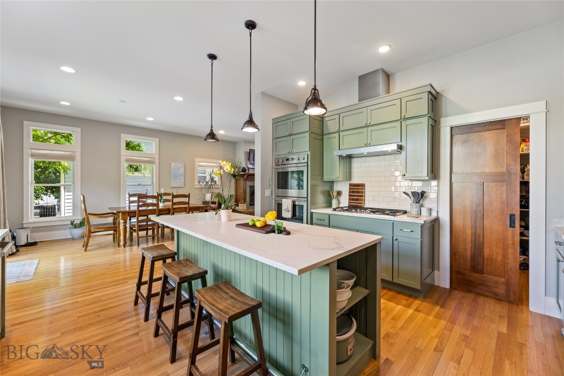 425 S Yellowstone Street