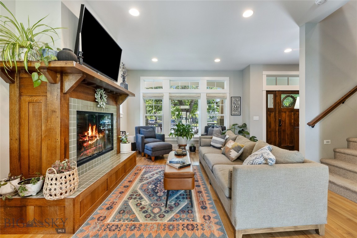 425 S Yellowstone Street