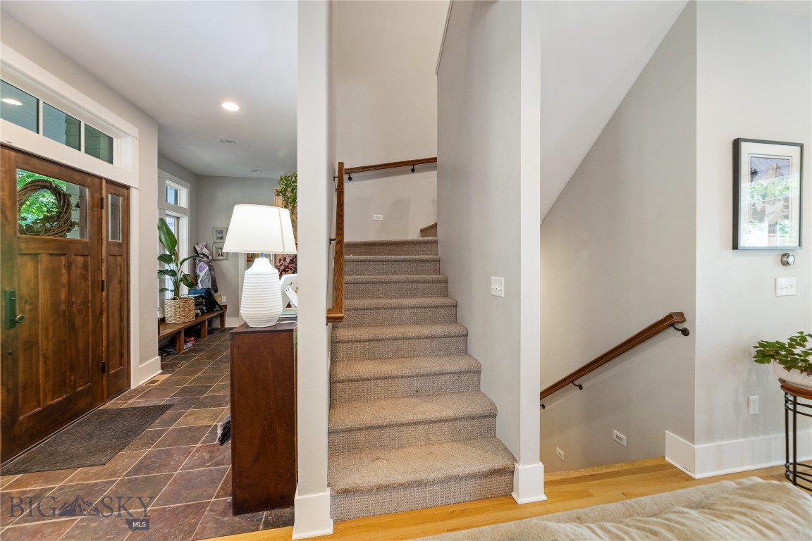 425 S Yellowstone Street