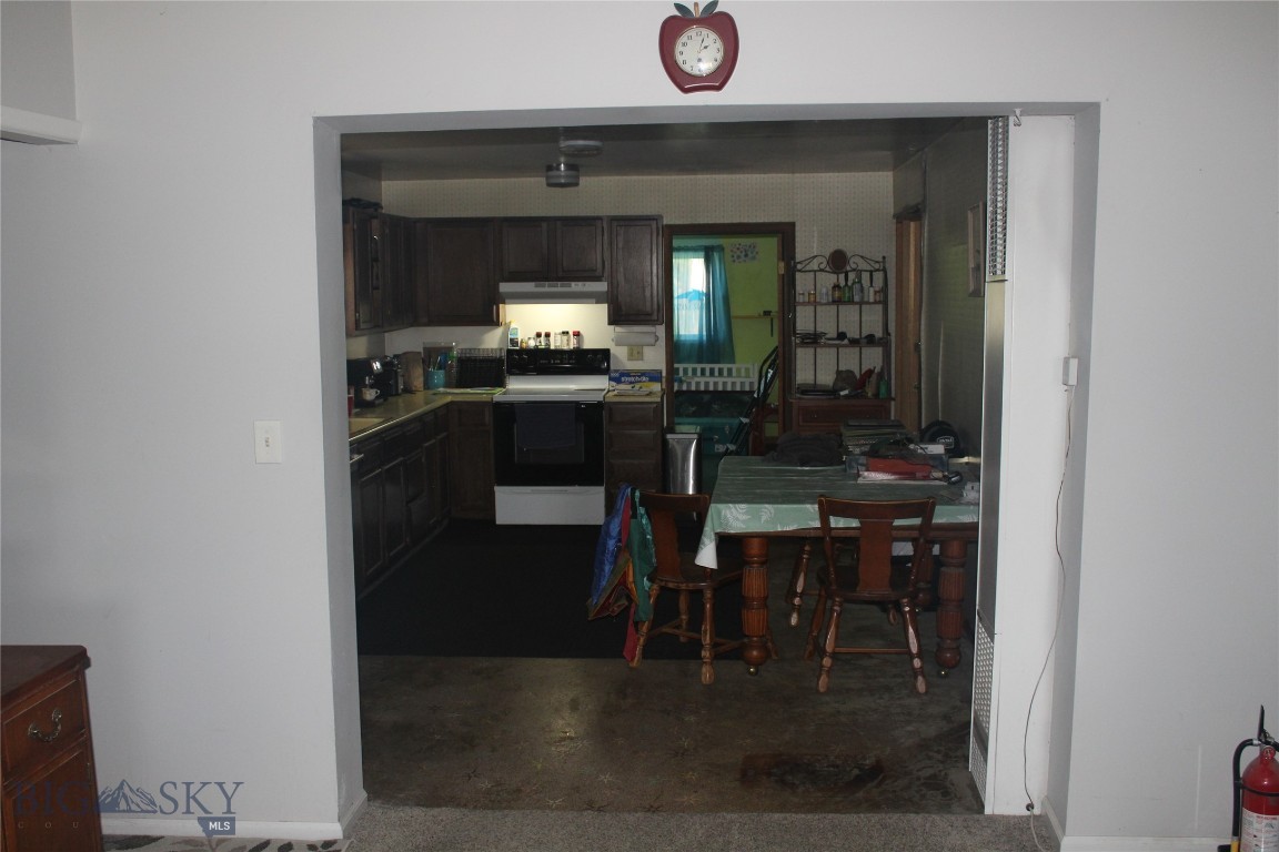 711 Silverbow Avenue