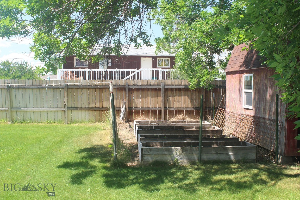 711 Silverbow Avenue