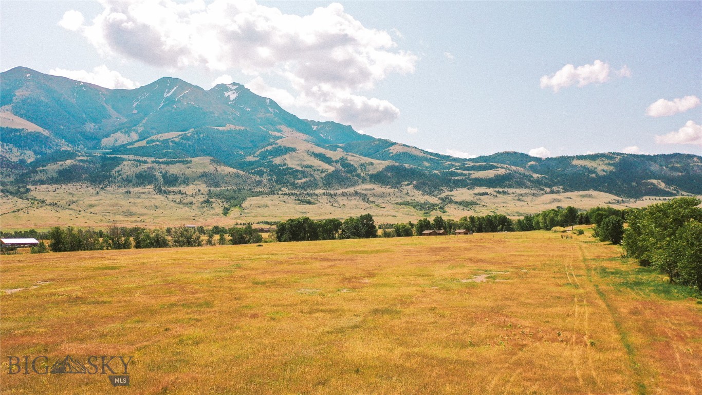 NHN Mule Deer Road
