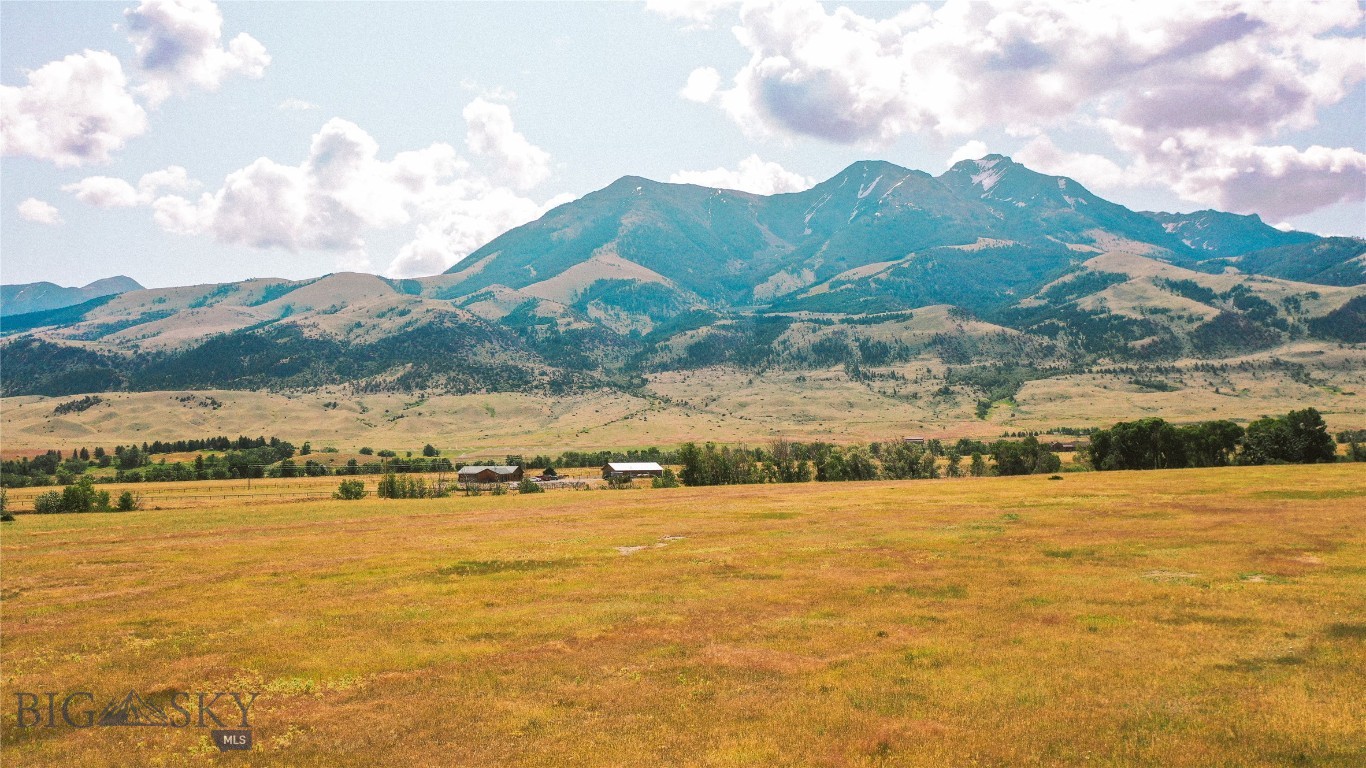 NHN Mule Deer Road
